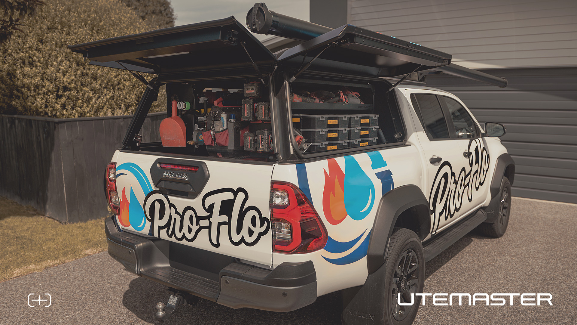Toyota Hilux Canopy Ute White Plumbing RoofRack Utemaster Centurion 3 v2