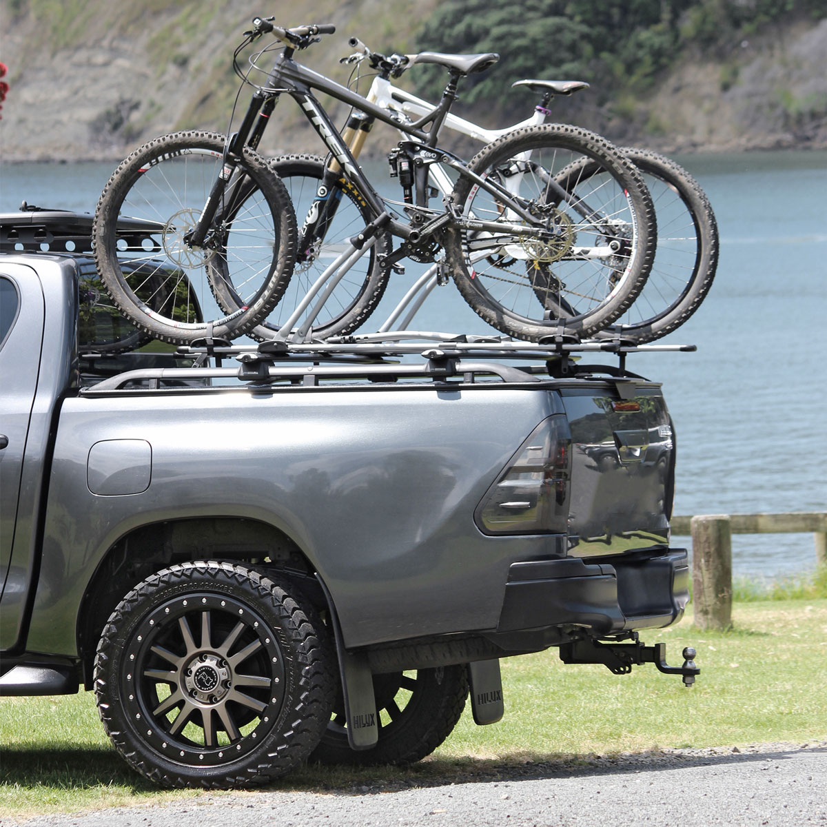 hilux bike rack