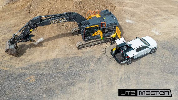 Heavy Diesel Mechanic Ute Fitout Utemaster TrailCore Tray and ToolBox Fleet Setup White Ranger