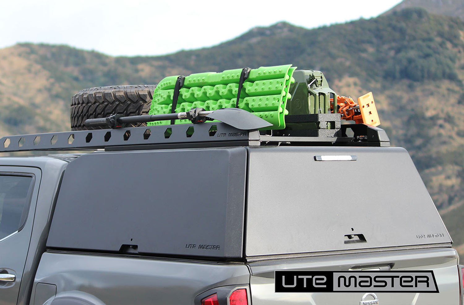 GWM Cannon Canopy Utemaster