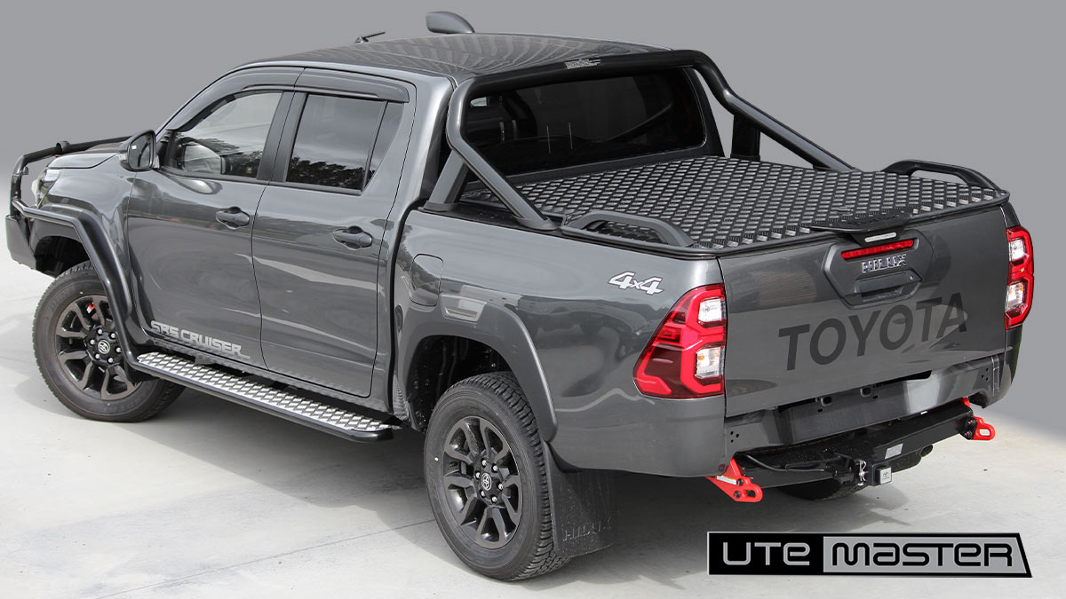 Toyota Hilux SR5 T Custom Load Lid Sport Bars Ute Grey Central Locking Utemaster