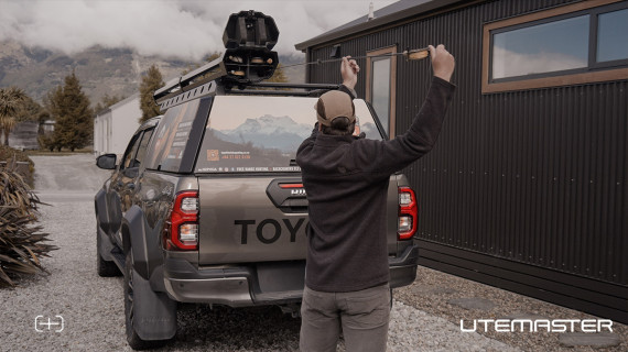 Toyota Hilux Ute Fishing Utemaster Centurion Canopy 2 v2