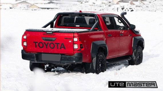 Utemaster Load Lid for toyota hilux Red GR