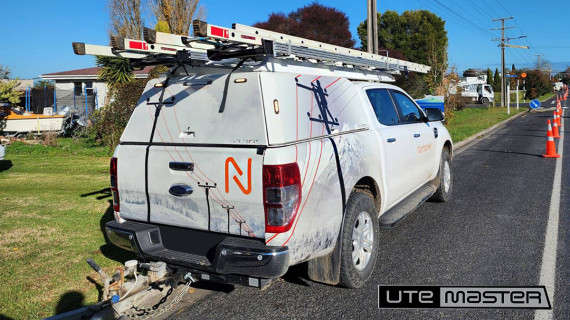 Utemaster Tub Canopy for electricians Power Tradie Ute Setup