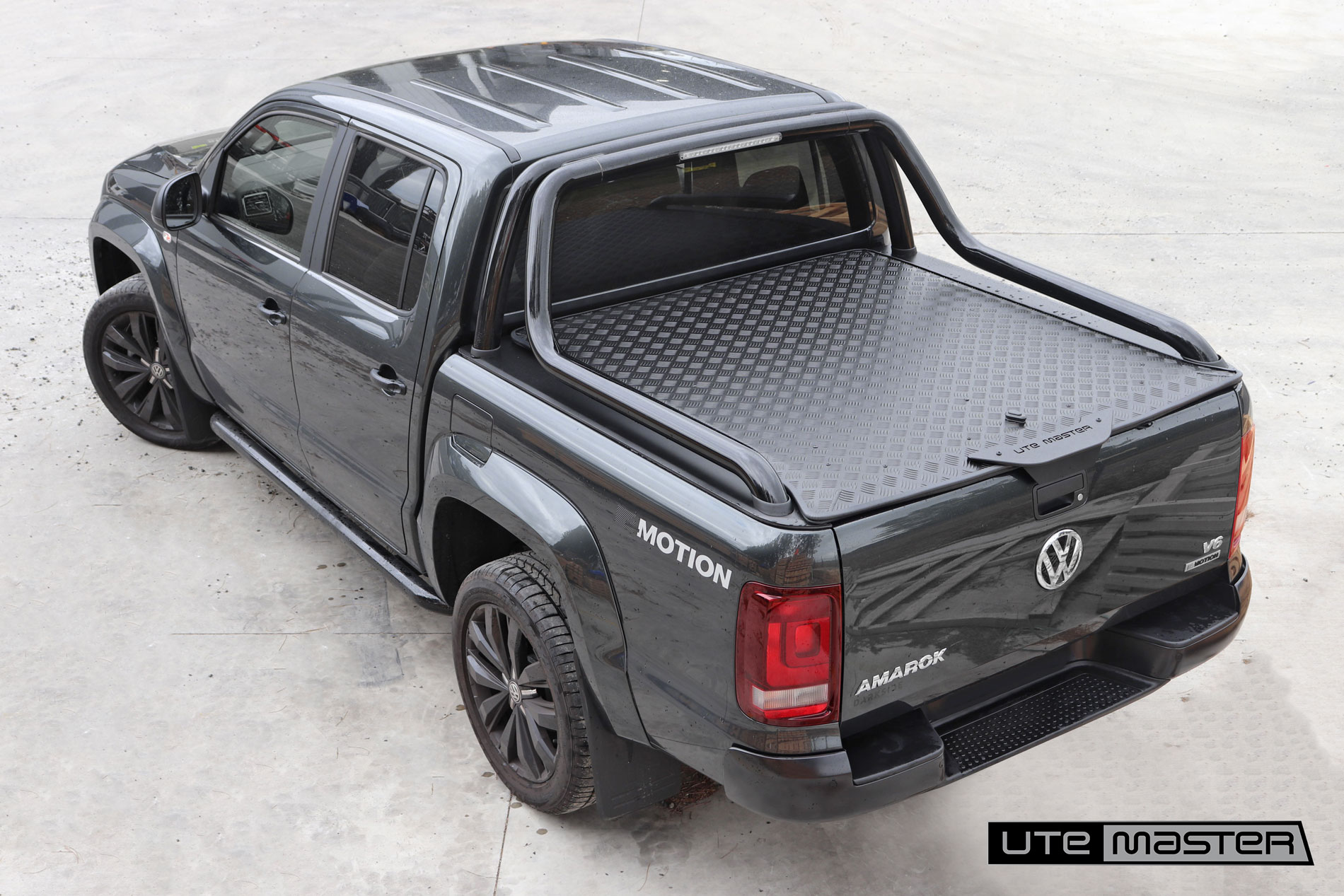 Volkswagen Amarok Canyon Extended Sports Bars Edition Load Lid Hard Lid