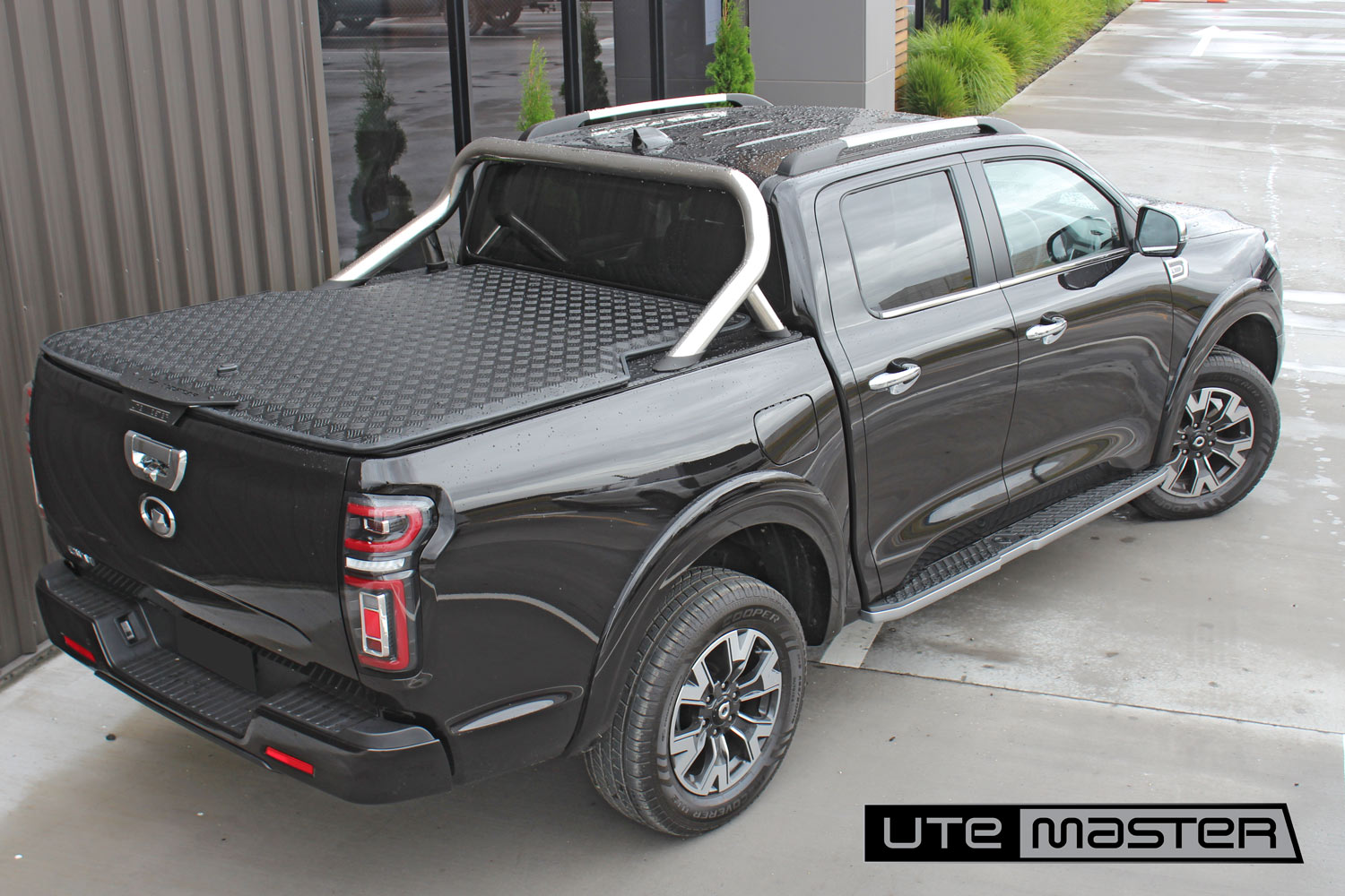 Ute Hard Lid to suit GWM Cannon Black Sports Bar