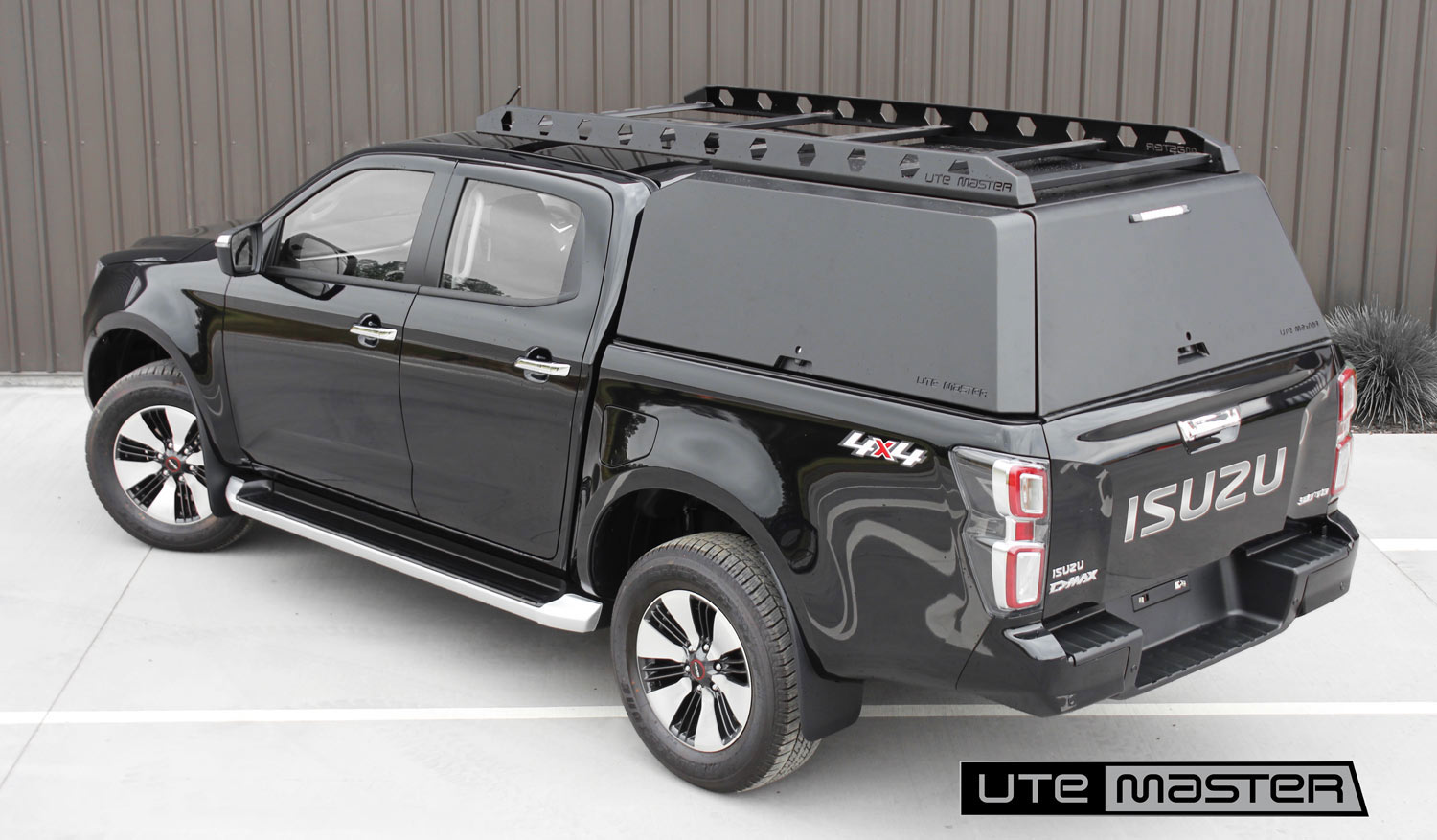 Utemaster Centurion Ute Canopy to suit Isuzu D Max 2020 2021 Ute Canopy Black