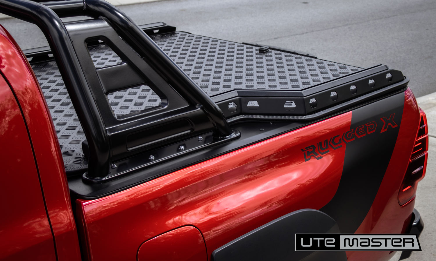 Utemaster Load Lid to suit Toyota Hilux Rugged X Tub Cover Hard Lid Red Sports Bar