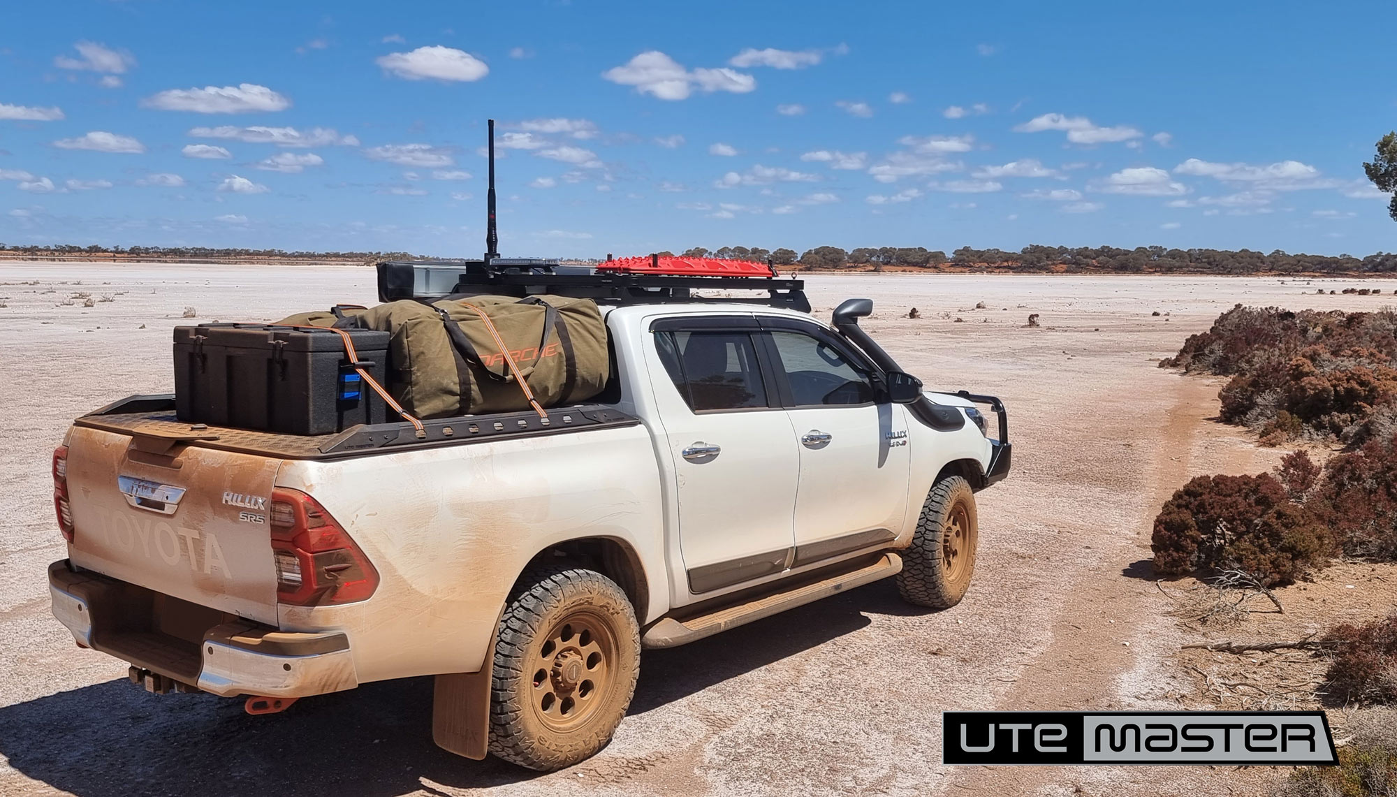 Toyota Hilux Hard Lid – Utemaster