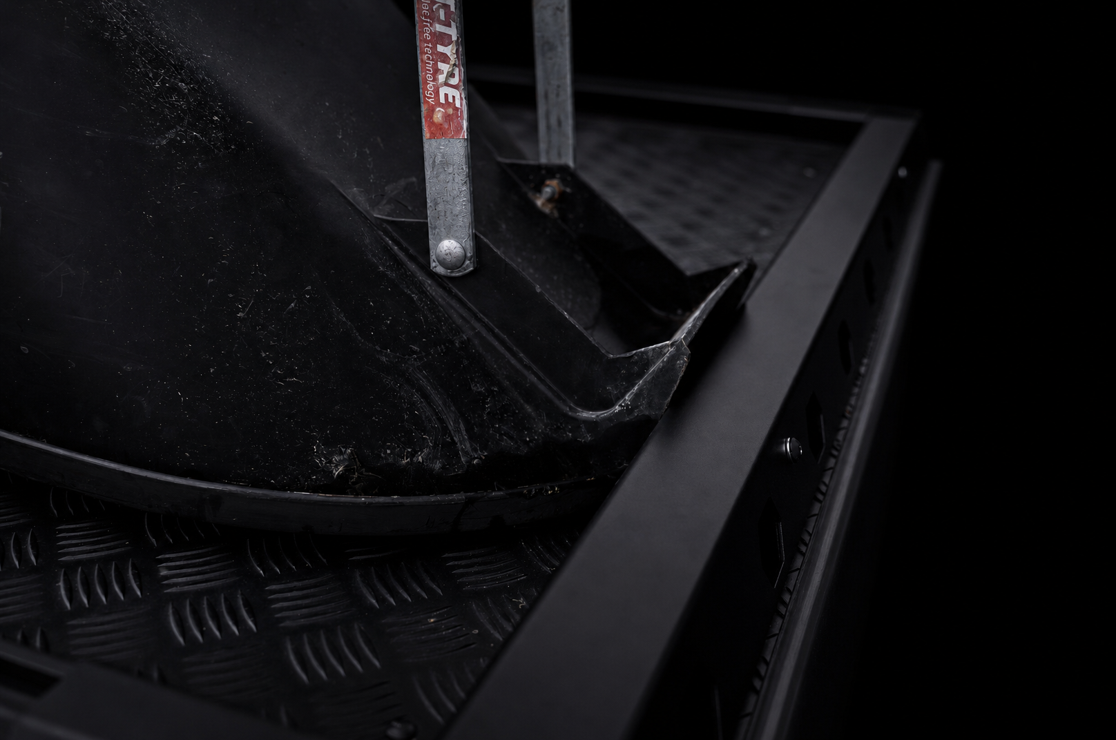 Toyota Hilux Hard Lid