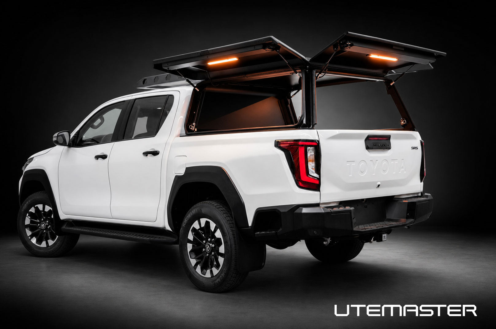 Toyota Hilux Tub Canopy